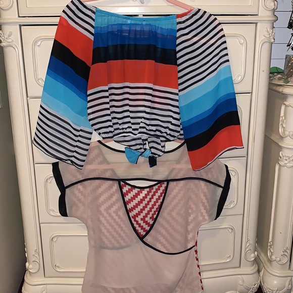 Set of 2 Sheer Blouses Size S - Picture 2 of 5